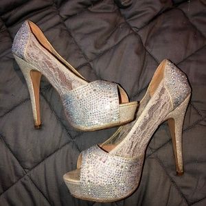De Blossom Collection Heels (5 in.)